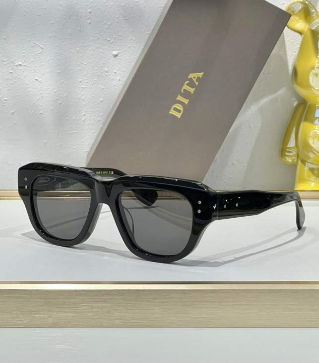Picture of Dita Sunglasses _SKUfw66985566fw